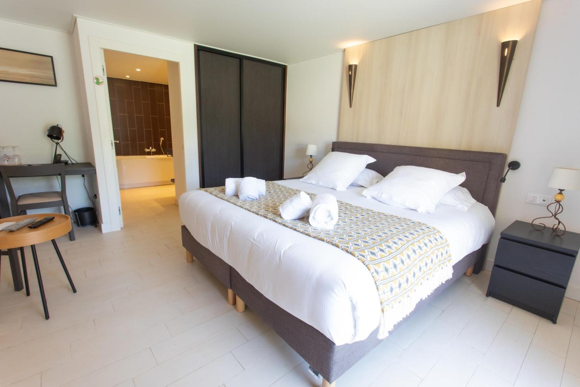 Hotel Le Verger Maelvi 4*