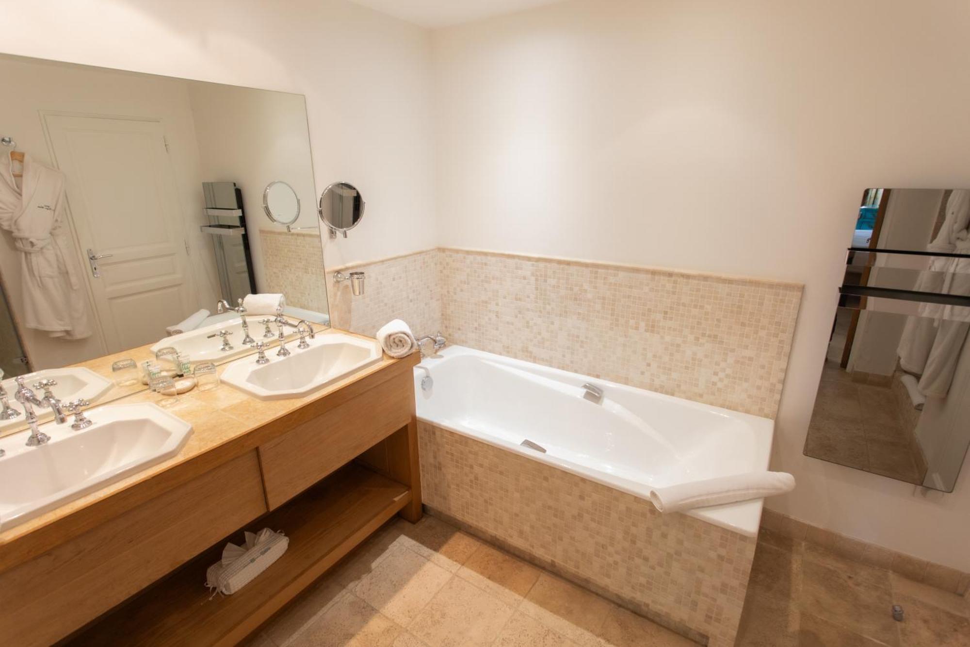 Hotel Le Verger Maelvi