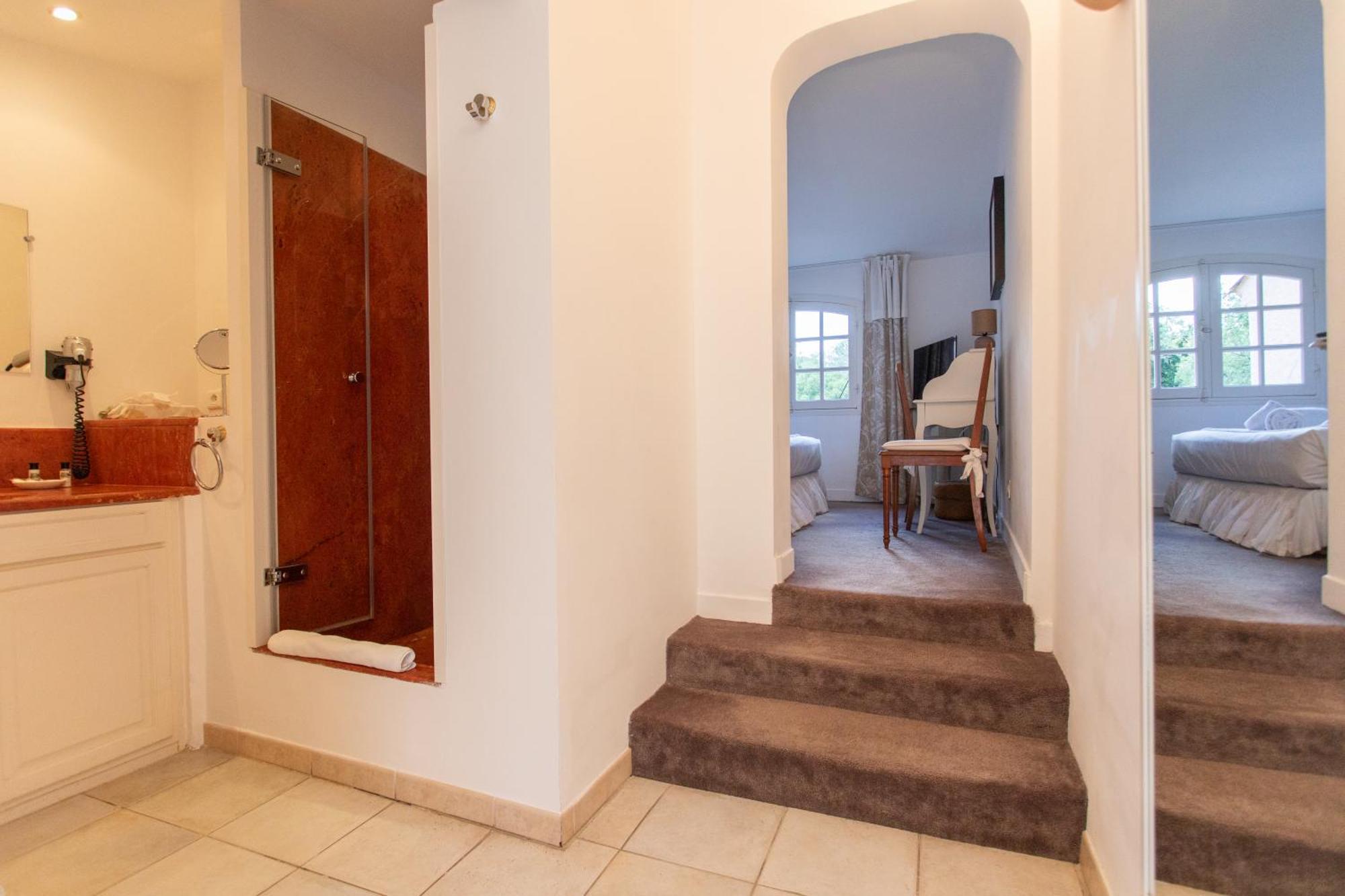 Hotel Le Verger Maelvi Grimaud