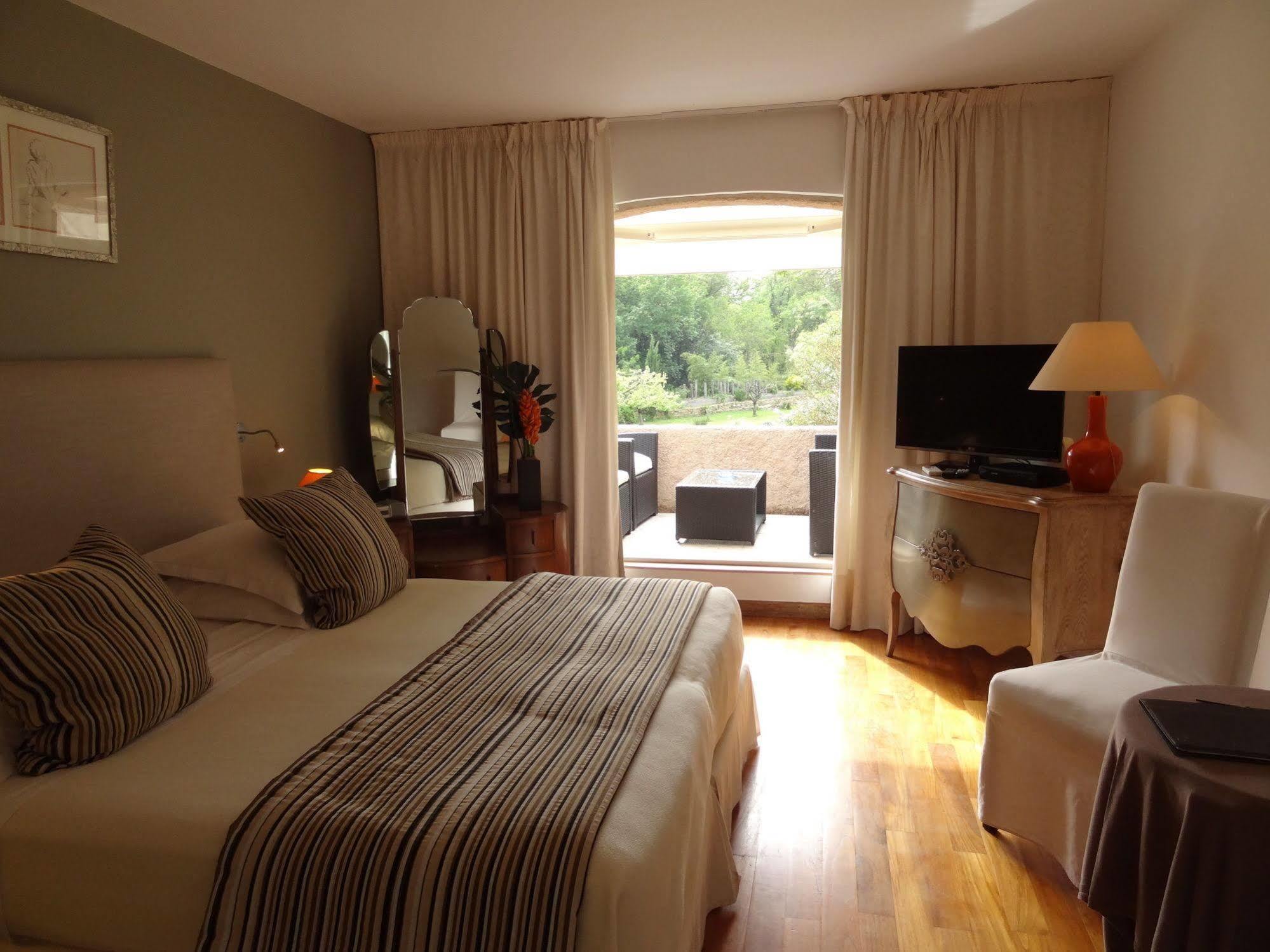 Hotel Le Verger Maelvi Grimaud